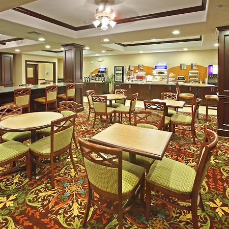 Holiday Inn Express Hotel & Suites Henderson - Traffic Star By Ihg Eksteriør billede