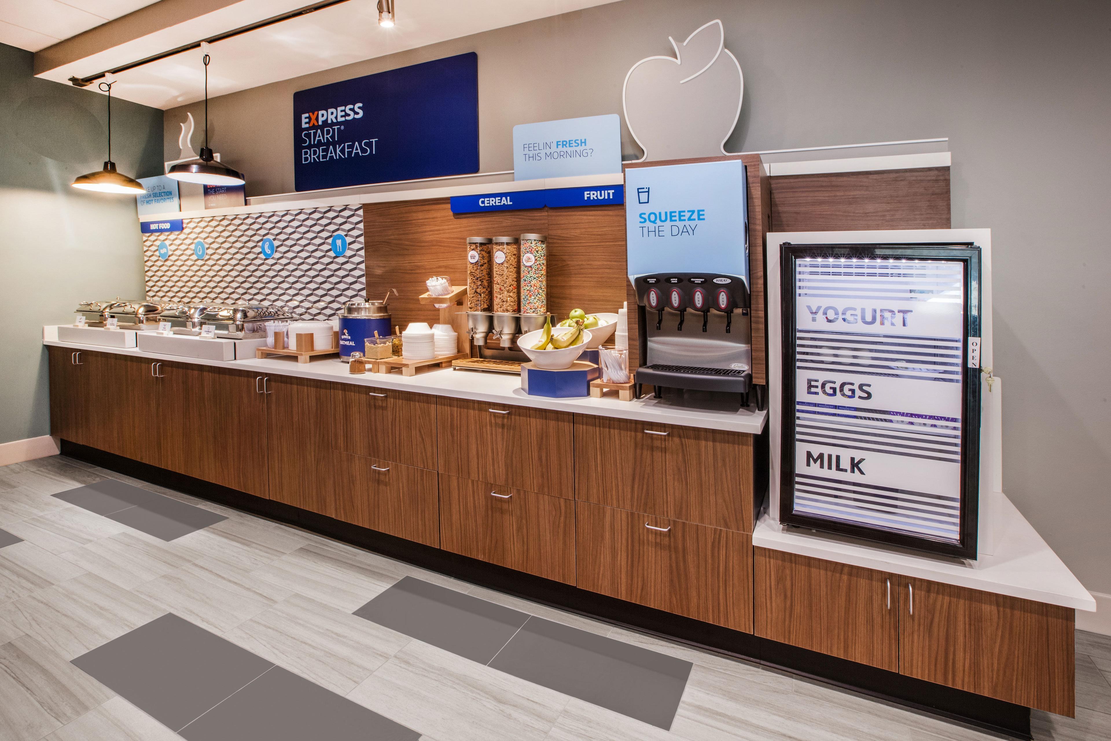 Holiday Inn Express Hotel & Suites Henderson - Traffic Star By Ihg Eksteriør billede