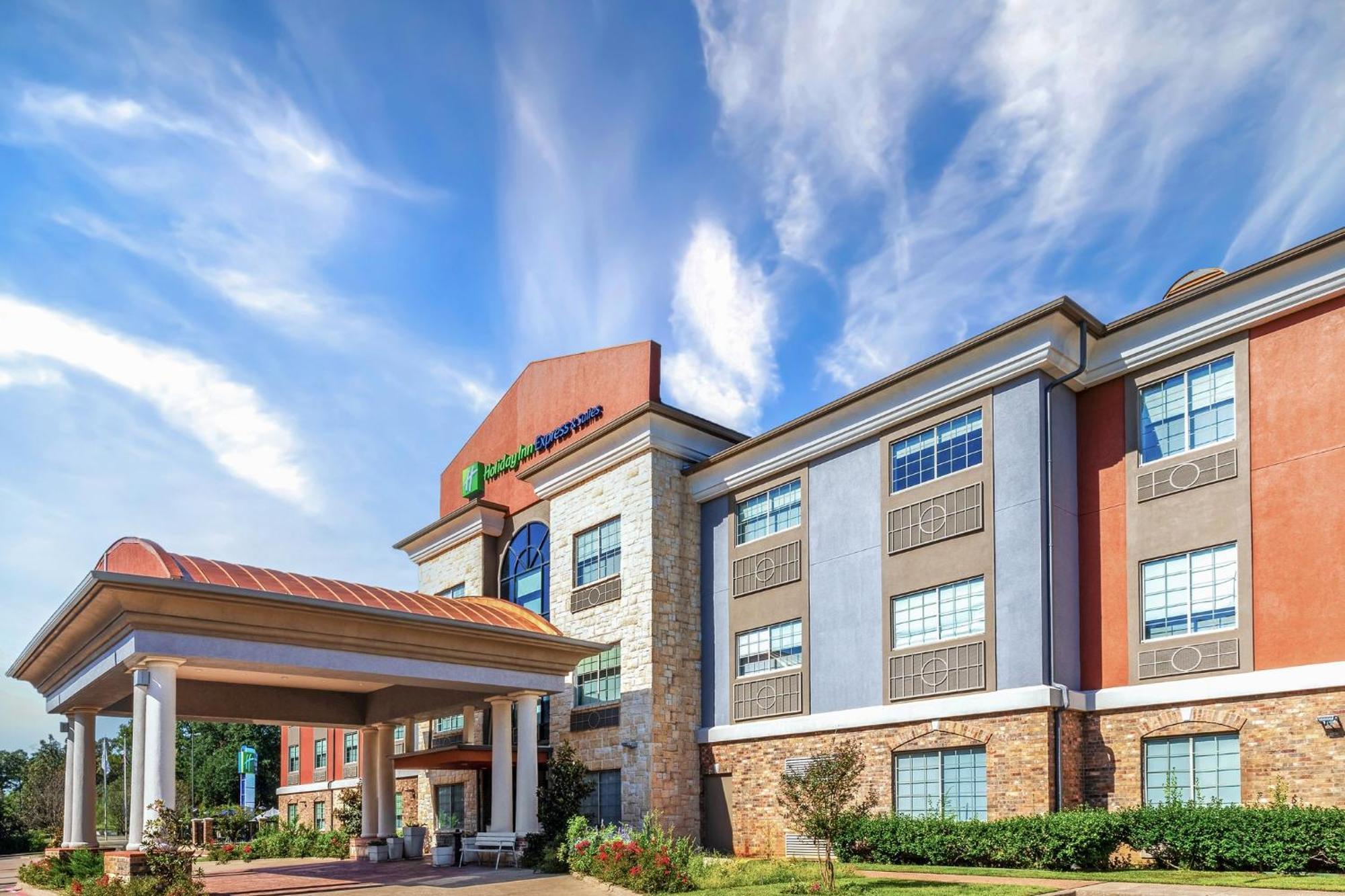 Holiday Inn Express Hotel & Suites Henderson - Traffic Star By Ihg Eksteriør billede