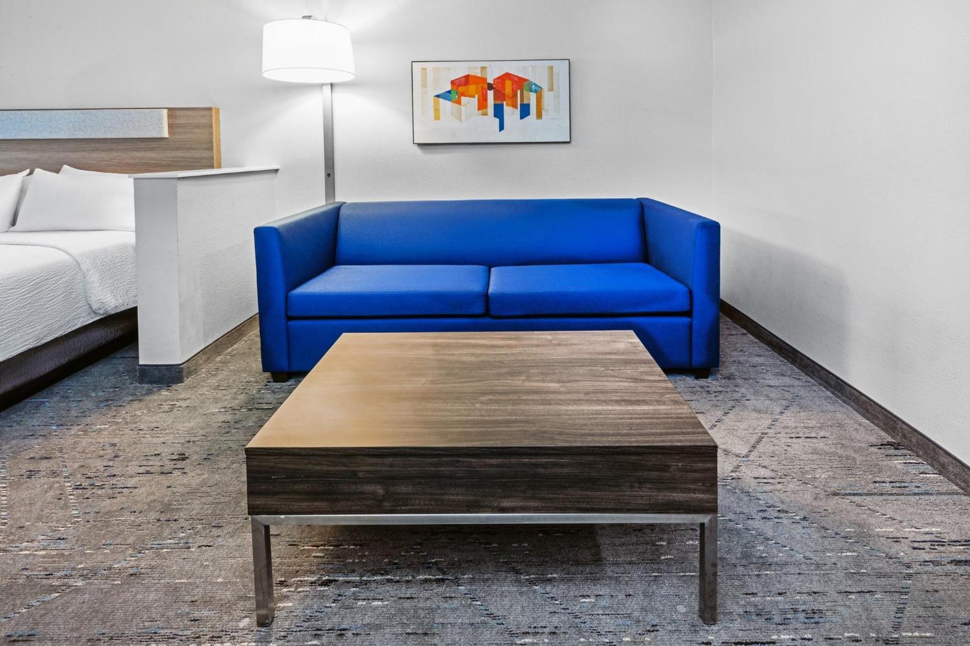 Holiday Inn Express Hotel & Suites Henderson - Traffic Star By Ihg Eksteriør billede